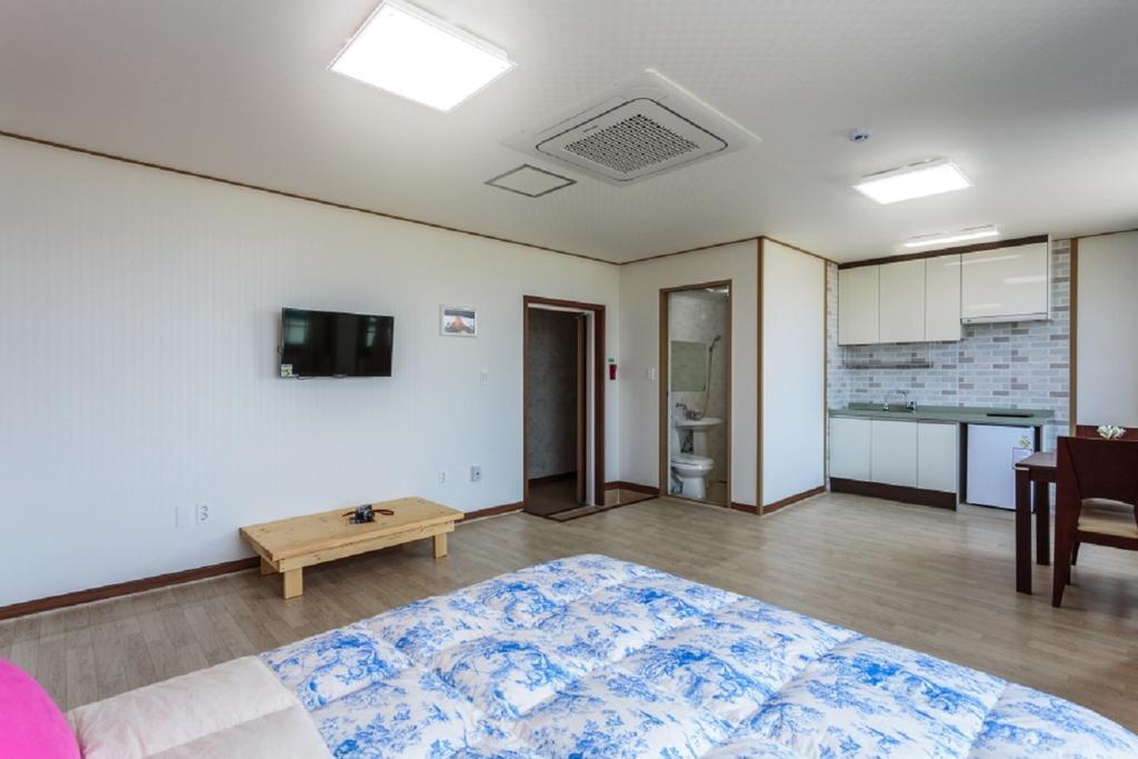 Jeju Wayo Pension ภายนอก รูปภาพ