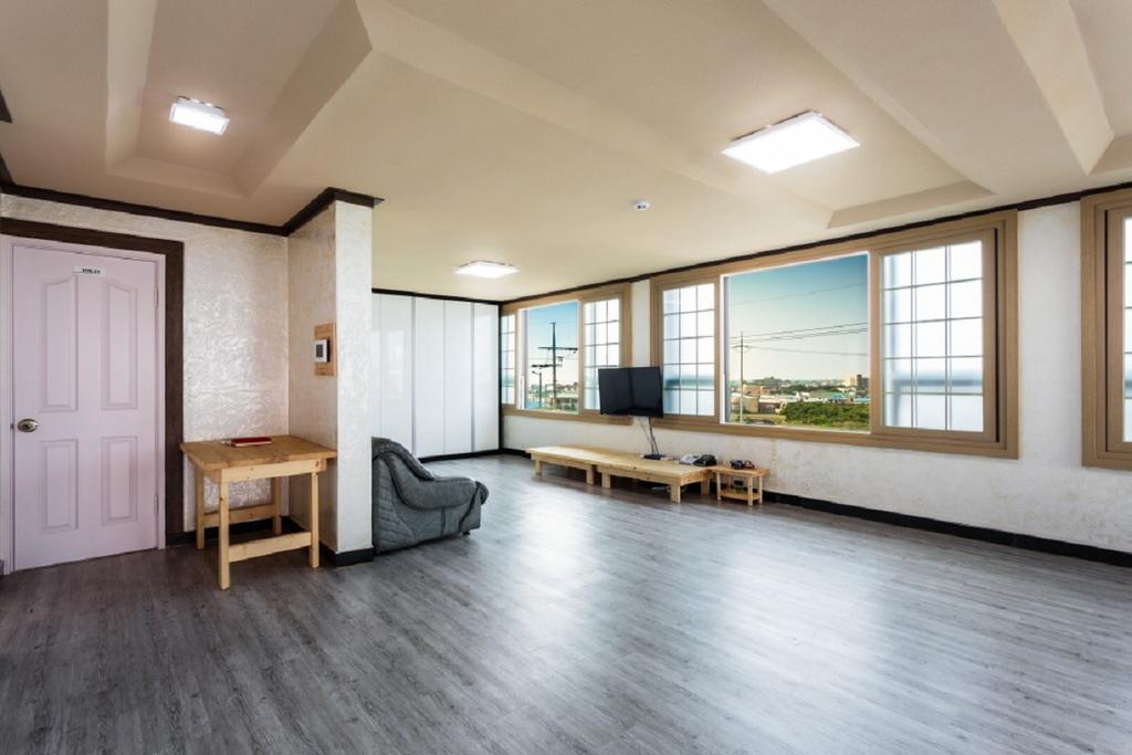Jeju Wayo Pension ภายนอก รูปภาพ